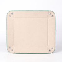 Vente en gros de plateau de valet en cuir avec logo personnalisé plateaux de rangement fourre-tout plateau organisateur de bijoux de montres en cuir véritable