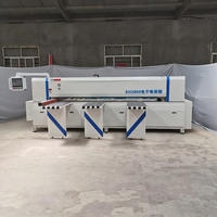 Perangkat Lunak Optimalisasi Opsional NEWEEK Gergaji Panel Sarang Lebah Aluminium 2800mm Gergaji Balok CNC Otomatis Presisi Tinggi