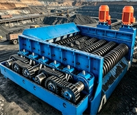 Crible vibrant robuste GZJS avec alimentation maximale de 1000 mm et capacité de 1600 t/h pour l'extraction de calcaire et la construction