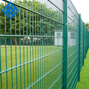 Garde-corps bilatéral galvanisé Grillage double face pour clôture 2D avec poteaux en <span class=keywords><strong>bois</strong></span> traité thermiquement pour clôture de jardin et de cour - Product Image 1