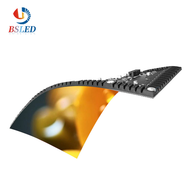 OEM ODM Qiangli P5 LED Screen Full Color RGB SMD Soft Waterproof Flexible LED Module for Digital Advertising Display Panel