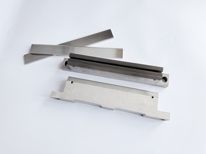 Mâchoires d'étanchéité verticales personnalisées Couteau <span class=keywords><strong>Cutter</strong></span> pour machine d'emballage pour les joints et autres pièces de machines - Product Image 6