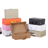 Boîtes rigides en papier kraft ondulé portable personnalisable pour emballage cadeau pour chaussures chaussettes fourrures forme magnétique