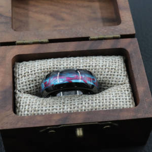 POYA 8MM intarsio nero a cupola in acciaio al tungsteno blu rosso deriva sabbia <span class=keywords><strong>marito</strong></span> <span class=keywords><strong>e</strong></span> <span class=keywords><strong>moglie</strong></span> coppie amici regali di anniversario per le vacanze - Product Image 4