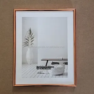 A buon mercato Eco-Friendly forma ad arco PVC bordo striscia di plastica PVC photo frame moulding per cornici in tutti i colori e le dimensioni