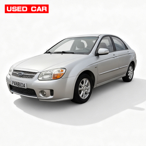 Kia Cerato Sedan 2014 Usata in Ottime Condizioni, Cambio Manuale, Interni in Pelle Scura, Trazione Anteriore, Pneumatici R15, Guida a Sinistra - Product Image 1