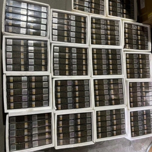 1000 Fogli di Lamina d'Oro Quadrati 5,5 X 5,5 Pollici per Doratura, Artigianato, Progetti Artistici Fai-da-Te, Cornici, Pareti Interne, Multiuso - Product Image 6