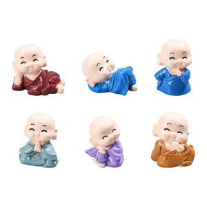 Figura de resina Lanshuo Little Monk, mini adorno de dibujos animados para coche, escritorio, decoración del hogar, modelo artesanal, juguete. - Product Image 5