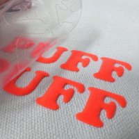 Étiquettes thermocollantes en silicone 3D gaufrées à chaud avec bords découpés pour sacs et chaussures, lavables, personnalisées pour vêtements et casquettes