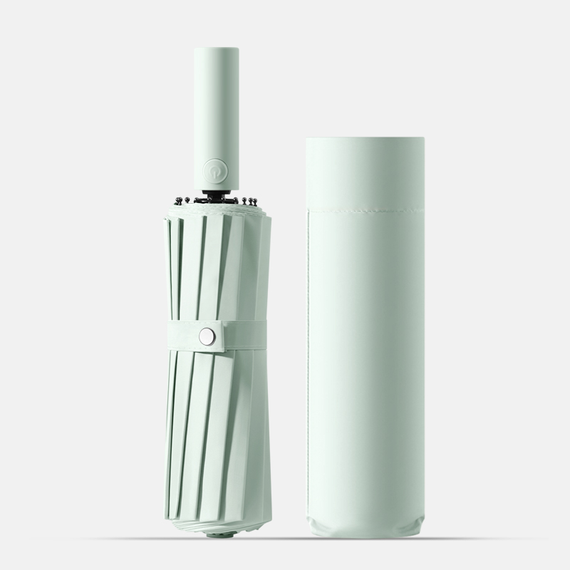 สีเขียวอ่อน