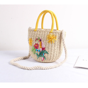 Sac tissé en paille fait main <span class=keywords><strong>2023</strong></span> nouveau sac à bandoulière brodé sac de plage de vacances - Product Image 3
