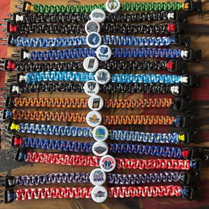 Cadeaux souvenirs de basket-ball, bracelets en paracorde avec logo d'équipe de basket-ball <span class=keywords><strong>NBA</strong></span>, bracelets tissés à la main avec logo de sport de basket-ball - Product Image 1