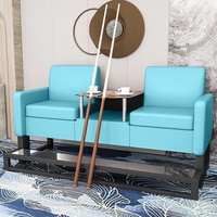 Chaises et canapés en cuir PU pour salles de billard et salles de jeux de billard, offrant une vue optimale sur les balles