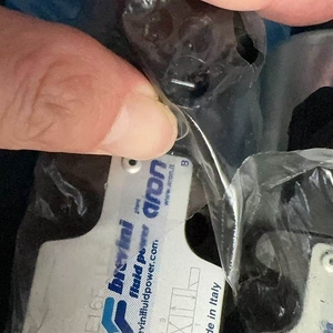 Los reducidores de presión superpuestos AM3RDA1C3.4 y los hidráulicos 31C1 4.4 son todos de la marca italiana <span class=keywords><strong>ARON</strong></span>, completamente nuevos. - Product Image 2