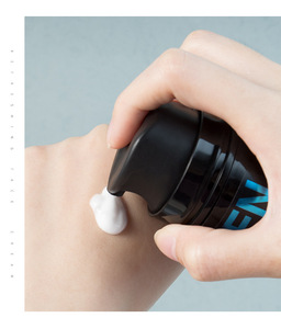 LAIKOU 50g Crème pour le <span class=keywords><strong>visage</strong></span> pour hommes Contrôle de l'huile Hydratant nourrissant rafraîchissant pour hommes - Product Image 6