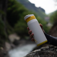 Nueva llegada botella de agua de acero inoxidable de doble pared 500ml gimnasio y Camping aislamiento térmico botella para beber