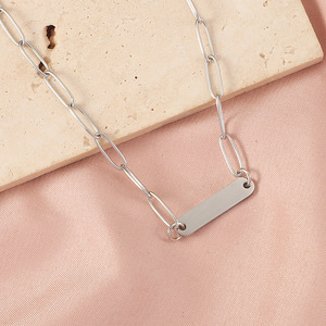 Tout nouveau collier à barre horizontale en acier inoxydable doré personnalisé <span class=keywords><strong>monde</strong></span> lettre nom Date <span class=keywords><strong>maman</strong></span> collier avec initiales pour enfants - Product Image 6