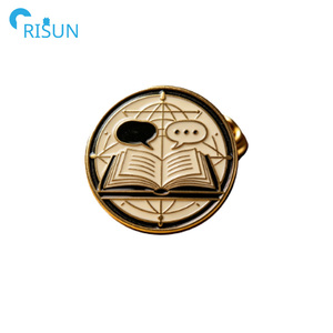 Spilla smaltata personalizzata con logo in metallo per dibattiti, giustizia e diritto, spilla smaltata per premio oratore, spilla da bavero per team di dibattito e club - Product Image 4