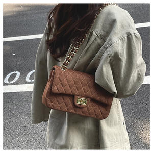 Bolso Bandolera de Cuero PU Estilo Vintage Inglés para Mujer, con Asa Única, Diseño Vaquero, Resistente al Agua y con Costuras Reforzadas - Product Image 6