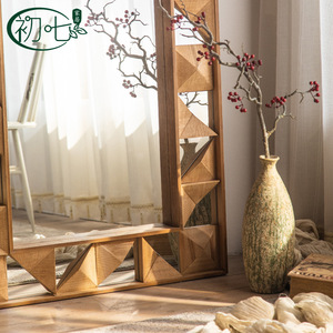 Espejo de pie con marco de madera estilo Wabi Sabi, hecho a mano para uso doméstico - Product Image 4