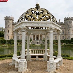 Gazebo Octagonal YOUFINE de Mármol Blanco con Columnas Corintias y Cúpula Hueca Dorada Antigua para Jardín de Castillo - Product Image 2