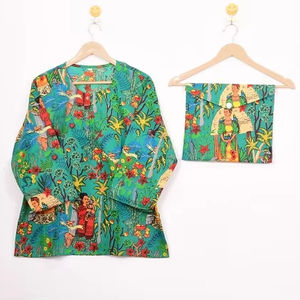 Conjunto de Pijama Floral Estampado a Mano de Alta Calidad - Ropa de Dormir de Algodón, Ropa de Dormir y de Estar por Casa de Verano Estilo Bohemio para Mujer, Regalo - Product Image 1