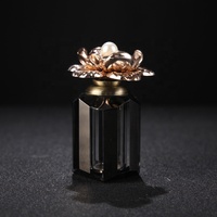 Bouteilles de testeur de parfum de voiture de luxe 5ml bouteille de parfum d'huile de cristal antique bouteille de parfum vide couvercle de fleur en cristal naturel bouteille de parfum