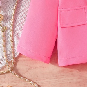 ชุดเสื้อผ้าเด็กผู้หญิงสไตล์หวานสำหรับฤดูใบไม้ผลิและฤดูใบไม้ร่วง เสื้อแขนกุดผูกโบว์ + กางเกง + เสื้อคลุมแขนยาว ชุด 3 ชิ้น ผลิตจากโพลีเอสเตอร์ 100% ระบายอากาศได้ดี - Product Image 6