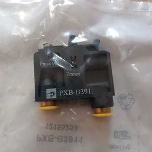 Parker <b>Push</b> <b>Button</b> <b>Switch</b> PXB-B3111BS844 Dome Head Non-Illuminated Industrial Use Black - Product Image 2