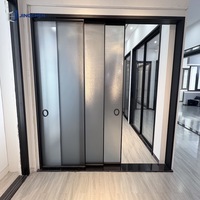 Puerta Corredera Interior Moderna de Triple Panel JINGCHEN, Marco Delgado de Aleación de Aluminio, Vidrio Templado Insonorizado, Color y Tamaño Personalizables