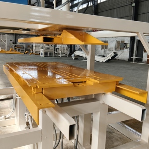 Machine de déchiquetage de panneaux solaires pour chaudières à pneus, faible résidu de colle (<0,1%) - Product Image 6