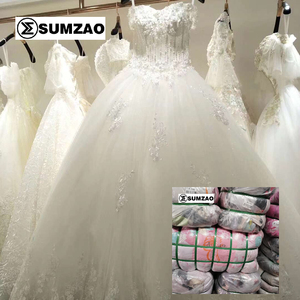 Robes de Mariée d'Occasion, Vêtements Usagés, Balles de Vêtements d'Occasion, Robes de <span class=keywords><strong>Mariage</strong></span> d'Occasion - Product Image 3