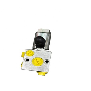 05877044  Bulldozer Kom-atsu D31p-20 Hydraulique - Product Image 2