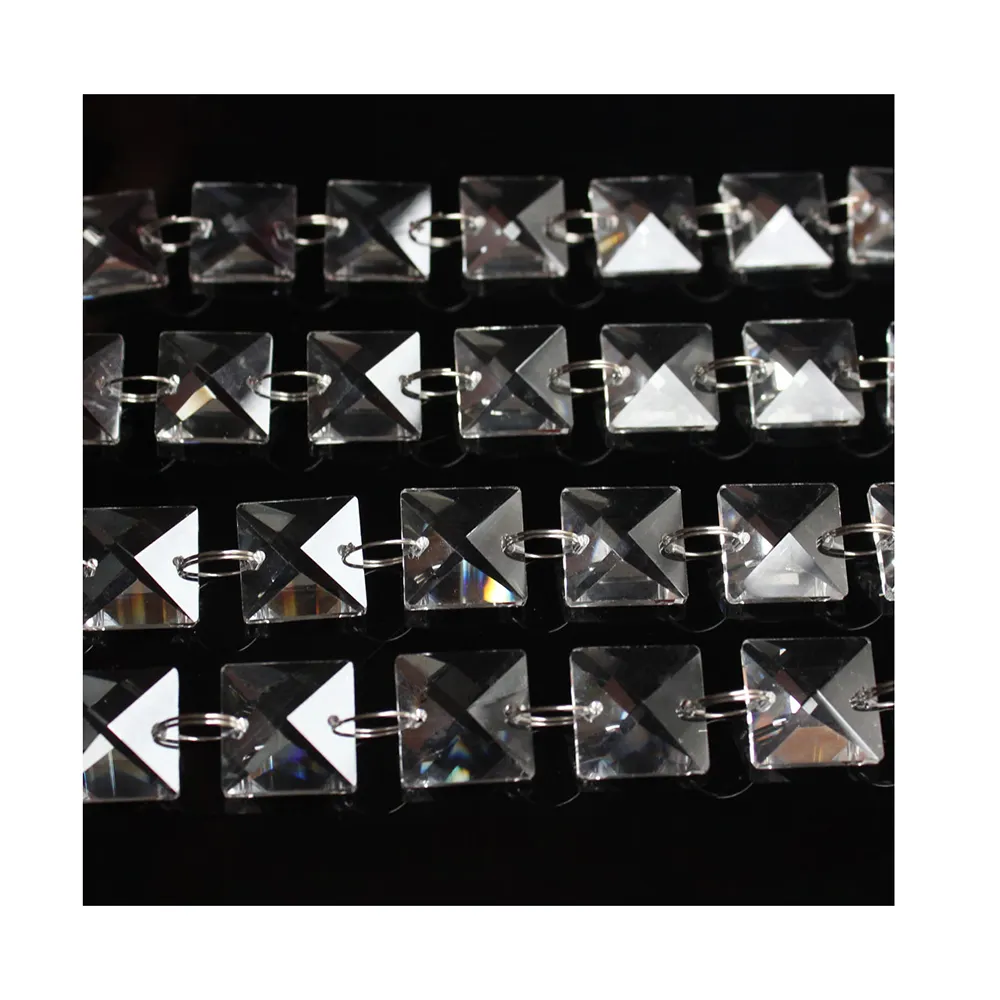 Kristall-Kronleuchter Prismenteile quadratische Perlen quadratische Glasperlen mit 2 Löchern für Glastür Vorhang Perlenkette hängend