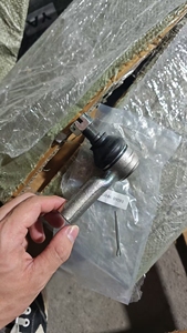 חם למכור רכב במפעל חלק באיכות גבוהה 45046-09281 עניבות כדור משותף סט עבור <span class=keywords><strong>toyota</strong></span> <span class=keywords><strong>hilux</strong></span> 2000-2023 <span class=keywords><strong>toyota</strong></span> 4 רץ 2000- - Product Image 2