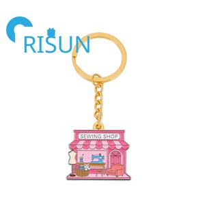 Porte-clés en métal personnalisé, émail rigide ou souple, motifs mignons de dessins animés, thé, livres, pâtisserie, sérigraphie, pour librairie, vente en gros - Product Image 6