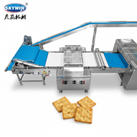 Ligne de production de biscuits durs et mous, de craquelins, de mini-craquelins et de biscuits fins à haut rendement