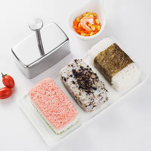 Moule à Onigiri Classique Carré en Acier Inoxydable pour Enfants, Idéal pour Musubi et Bento, Outil de Fabrication de Sushi DIY à Domicile (Vente en Gros) - Product Image 2