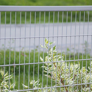 Tùy chỉnh 656 đôi dây lưới hàng rào bền 2D Hàn vườn lưới sử dụng thương mại - Product Image 2