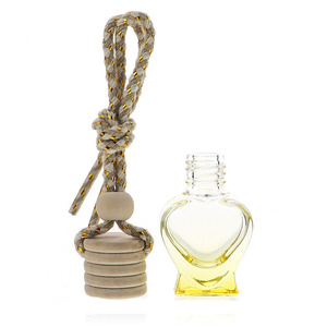 Mini diffuseur de parfum pour voiture en forme de cœur, flacon en verre pour désodorisant avec bouchon en bois et corde - Product Image 5