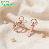 Breloques entièrement personnalisées en acier inoxydable 316, fermoir à ressort ouvrable, cercle et barre verticale plate, revêtement PVD or épais, petits pendentifs