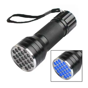 Vente chaude plus petites lumières UV lampe de poche 21UV LED 395nm <span class=keywords><strong>d</strong></span>étecteur de lampe Scorpion haute puissance pour stylos à <span class=keywords><strong>encre</strong></span> chien chat <span class=keywords><strong>tache</strong></span> <span class=keywords><strong>d</strong></span>'urine - Product Image 1