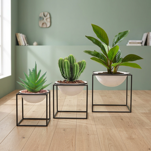 Jardinières en métal de forme carrée Élevez votre espace avec des conceptions à la mode Jardinières suspendues pour balcon Salon - Product Image 6