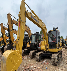 Komatsu PC130 en faibles heures Excellent état Parfait état de fonctionnement Pelle sur chenilles 13 tonnes d'occasion Komatsu PC130 - Product Image 1