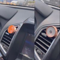 Diffuseur de parfum pour voiture à logo personnalisé, désodorisant d'ambiance pour voiture, support de diffuseur de parfum, clip de ventilation, fourni par l'usine