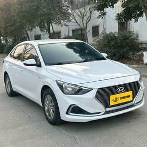Vente directe en gros Hyundai Celesta 2020 1.6L Essence Automatique Berline 5 places Bon état Voitures Familiales Voitures d'occasion <span class=keywords><strong>Pas</strong></span> Chères - Product Image 3