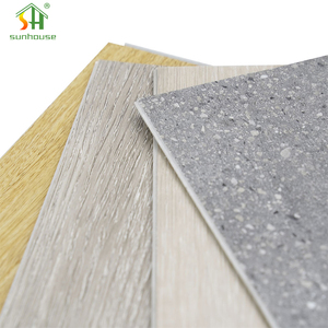 Fournisseur de revêtements de <span class=keywords><strong>sol</strong></span> SPC, grain de pierre 180/191*1220mm, revêtement de <span class=keywords><strong>sol</strong></span> SPC à <span class=keywords><strong>clipser</strong></span> grain de bois pour cuisine et salle de bain - Product Image 3