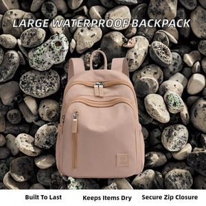 Mochila de cuero genuino estilo bohemio con protección RFID - Product Image 2