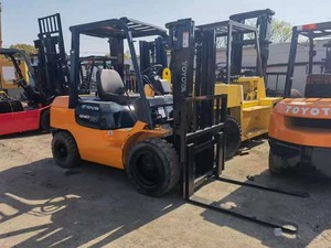 รถยกดีเซลไฟฟ้า <span class=keywords><strong>Toyota</strong></span> Komatsu TCM มือสองน้ำหนักปฏิบัติการ3ตันมีตัวเลือก3.5และ5ตัน - Product Image 4