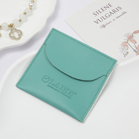Nouvelle conception, pochette à rabat de luxe avec logo personnalisé, petite pochette en similicuir avec bouton pression pour bijoux, emballage cadeau